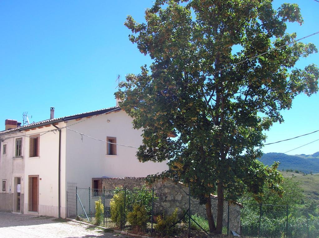 Montagna & Relax Villa Castel Di Sangro Exterior photo